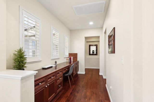 2035 Camp Whitney Cir, Rocklin, CA 95765