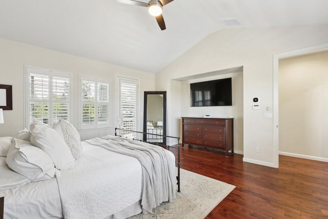 2035 Camp Whitney Cir, Rocklin, CA 95765