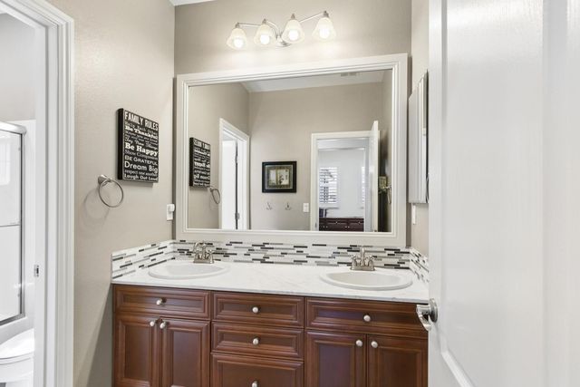 2035 Camp Whitney Cir, Rocklin, CA 95765