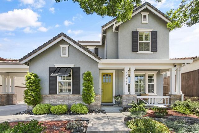 2035 Camp Whitney Cir, Rocklin, CA 95765