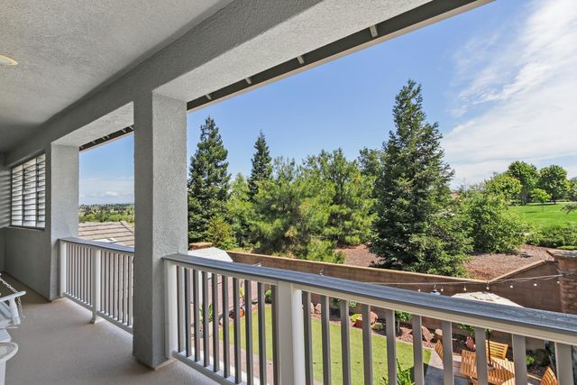2035 Camp Whitney Cir, Rocklin, CA 95765