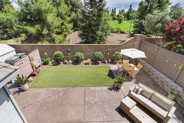 2035 Camp Whitney Cir, Rocklin, CA 95765