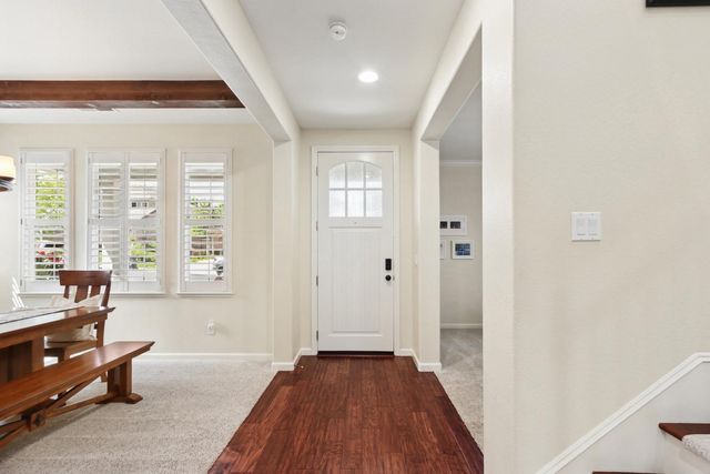 2035 Camp Whitney Cir, Rocklin, CA 95765