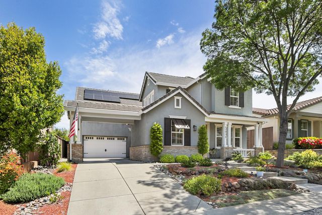 2035 Camp Whitney Cir, Rocklin, CA 95765