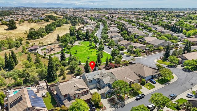 2035 Camp Whitney Cir, Rocklin, CA 95765