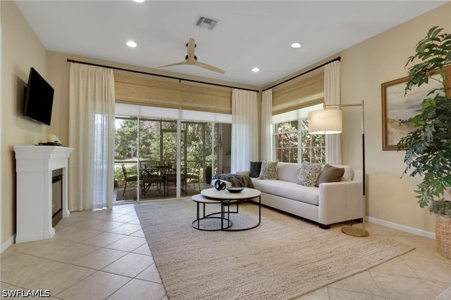 4501 Cardinal Cove LN, Naples, FL 34114