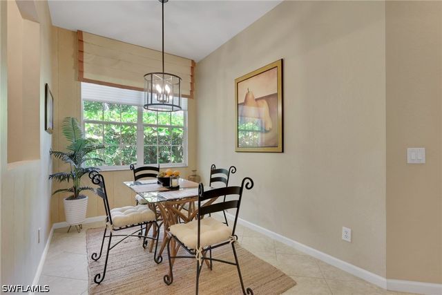 4501 Cardinal Cove LN, Naples, FL 34114