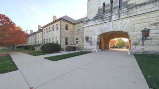 210 Leonard Wood S 101, Highland Park, IL 60035