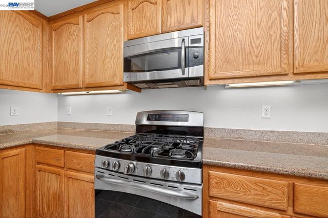 3391 Monaghan St, Dublin, CA 94568