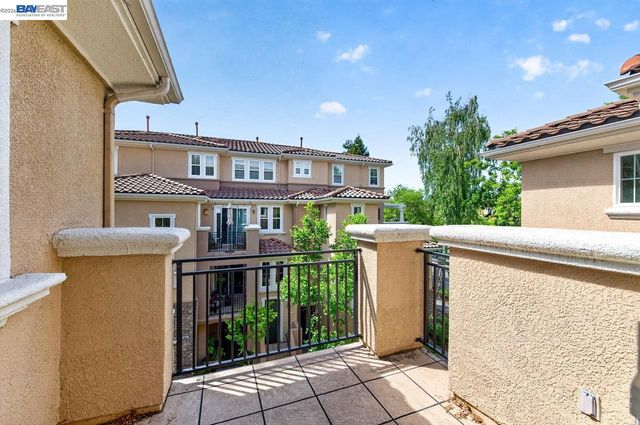 3391 Monaghan St, Dublin, CA 94568