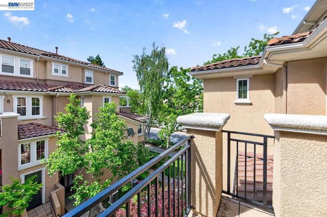 3391 Monaghan St, Dublin, CA 94568