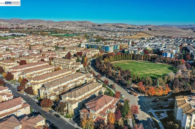 3391 Monaghan St, Dublin, CA 94568