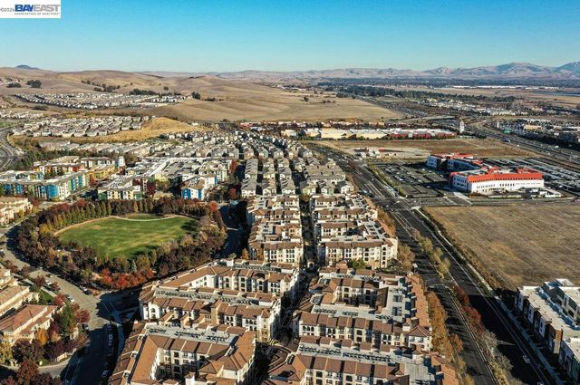 3391 Monaghan St, Dublin, CA 94568