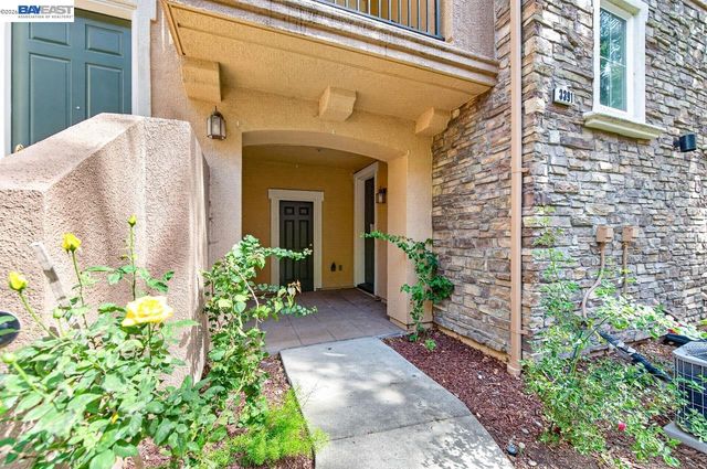 3391 Monaghan St, Dublin, CA 94568