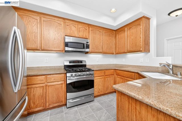 3391 Monaghan St, Dublin, CA 94568