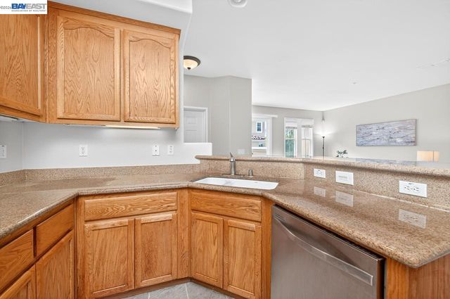 3391 Monaghan St, Dublin, CA 94568