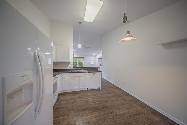 6261 Maplehurst Drive, Ypsilanti, MI 48197
