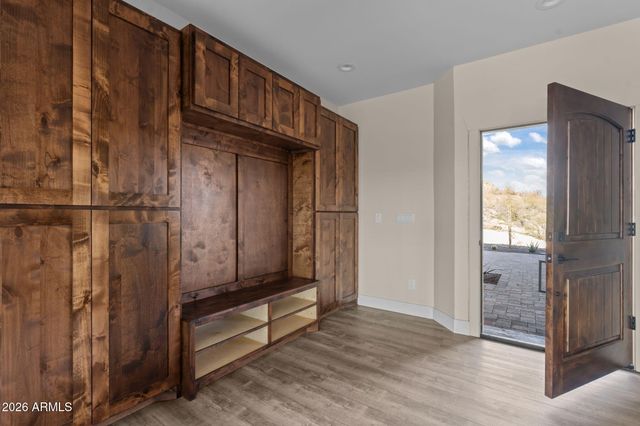 55 E Mosey Way, Wickenburg, AZ 85390