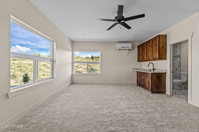 55 E Mosey Way, Wickenburg, AZ 85390