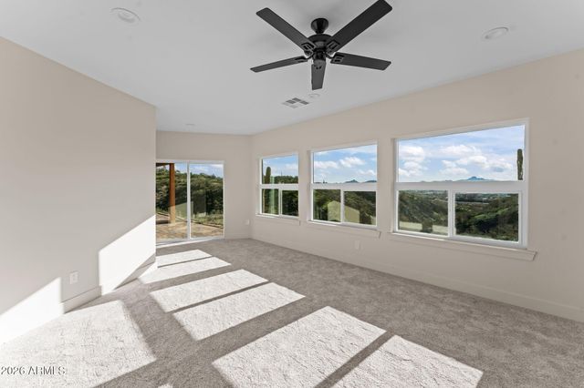 55 E Mosey Way, Wickenburg, AZ 85390