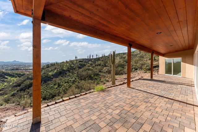 55 E Mosey Way, Wickenburg, AZ 85390