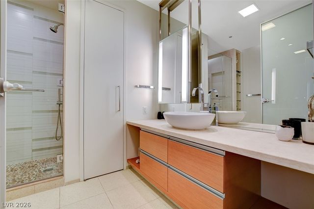 3726 Las Vegas Boulevard 1010, Las Vegas, NV 89158