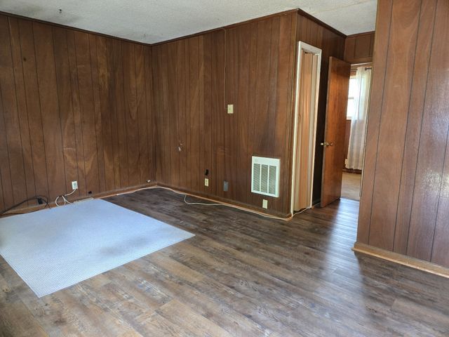 82 W Fork Dr Apt 13, Clarksville, TN 37042