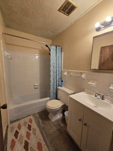 82 W Fork Dr Apt 13, Clarksville, TN 37042