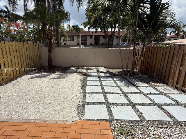 13495 SW 62nd St, Miami, FL 33183