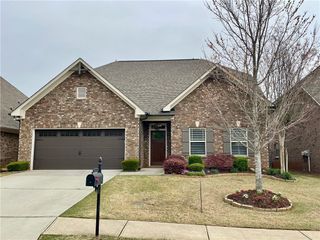 725 Valley Glen Drive, Dacula, GA 30019