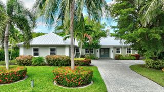 4 Rio Vista Drive, Sewalls Point, FL 34996
