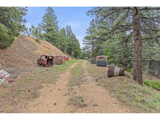 2692 Magnolia Dr, Nederland, CO 80466