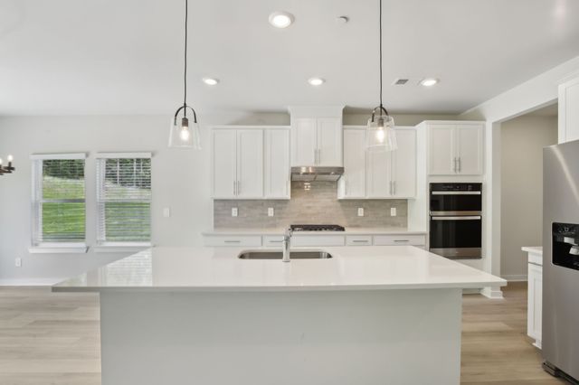 8336 Marchwood Blvd, Antioch, TN 37013
