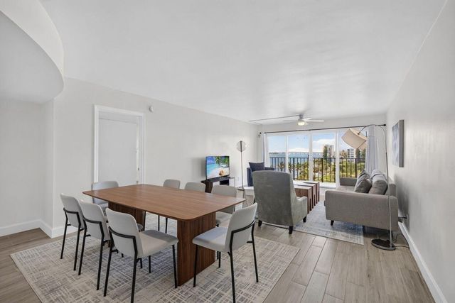 801 Lake Shore Drive 716, Lake Park, FL 33403