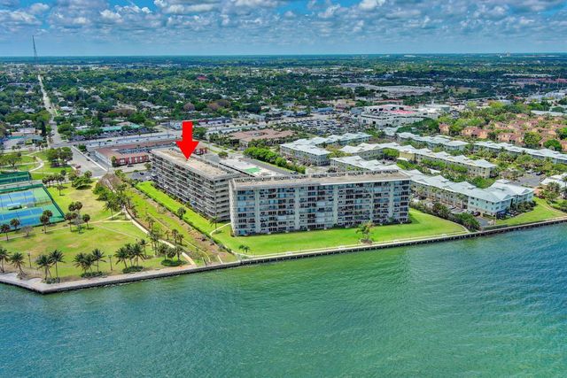 801 Lake Shore Drive 716, Lake Park, FL 33403