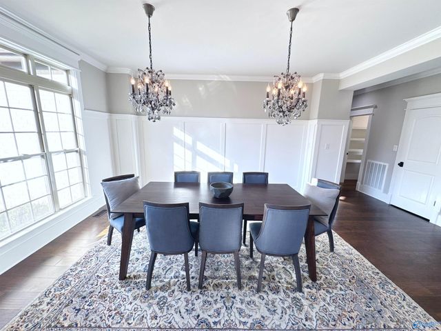 1 Sylvias Way SE, Huntsville, AL 35803