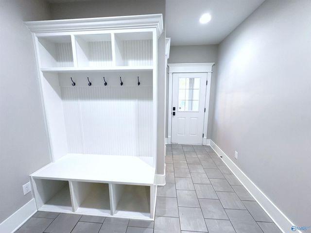 1 Sylvias Way SE, Huntsville, AL 35803