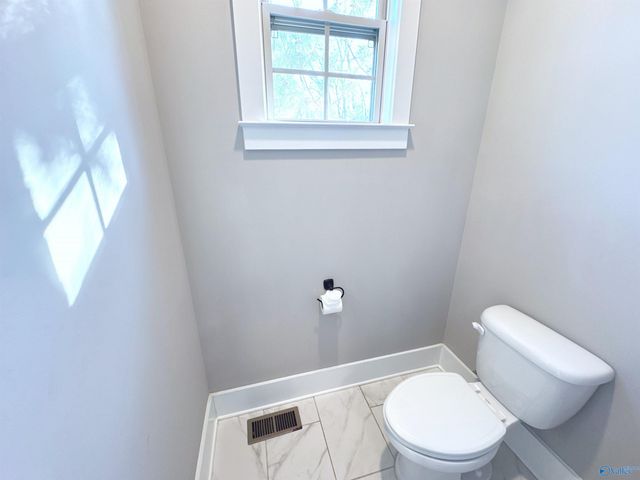 1 Sylvias Way SE, Huntsville, AL 35803