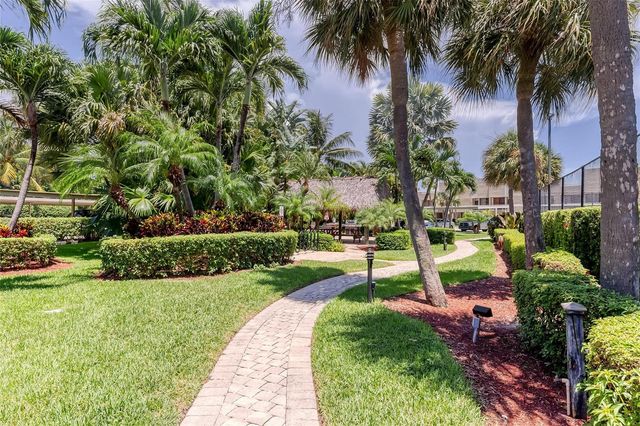 1100 SE 5th Court 53, Pompano Beach, FL 33060