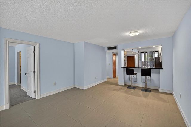 1100 SE 5th Court 53, Pompano Beach, FL 33060