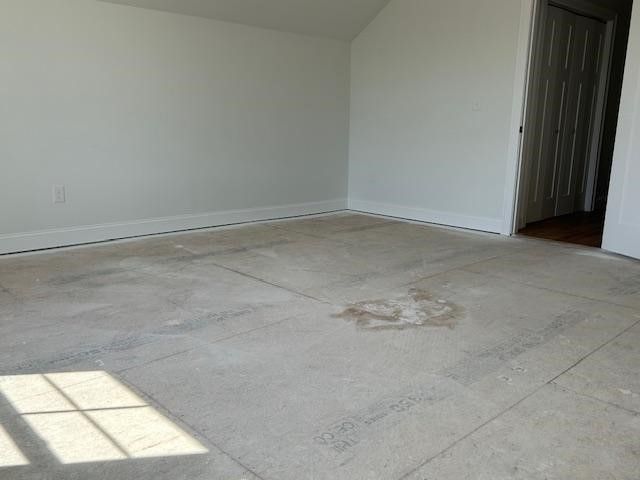 20 Doreen Court, Cranston, RI 02921