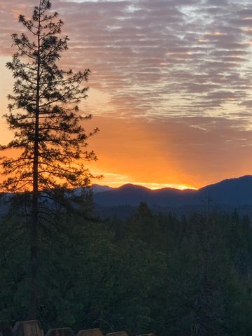 17958 Creations Way, Mountain Ranch, CA 95246