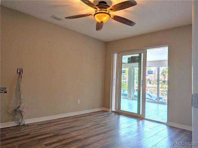 11576 W Kingfisher Court, Crystal River, FL 34429