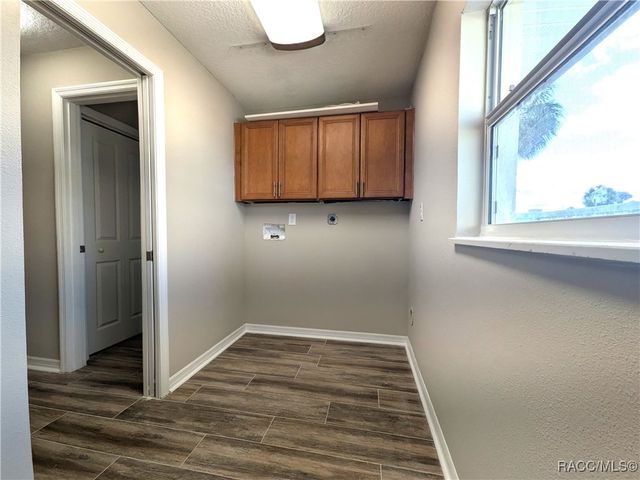 11576 W Kingfisher Court, Crystal River, FL 34429