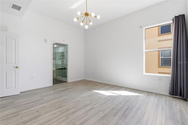 642 WELLS COURT 402, Clearwater, FL 33756