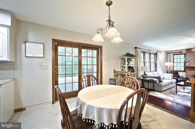 7714 PARADISE HTS, Abbottstown, PA 17301