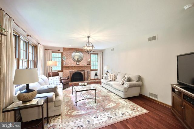 7714 PARADISE HTS, Abbottstown, PA 17301