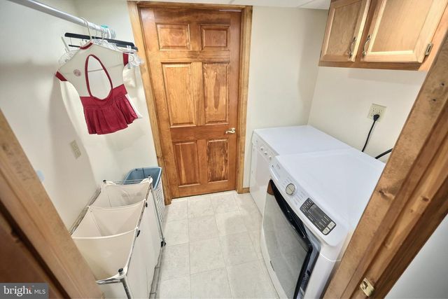 7714 PARADISE HTS, Abbottstown, PA 17301