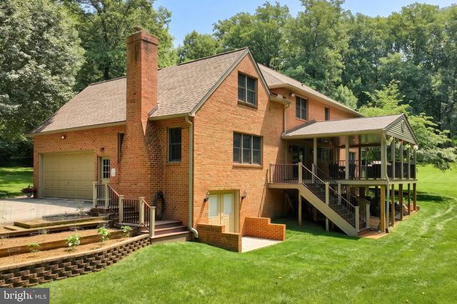 7714 PARADISE HTS, Abbottstown, PA 17301