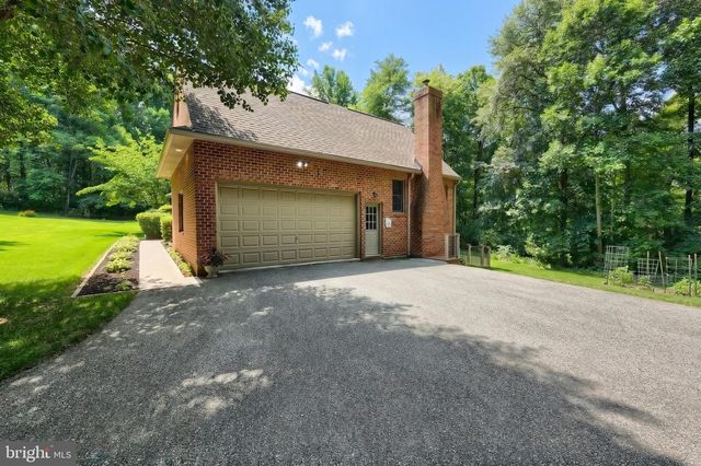 7714 PARADISE HTS, Abbottstown, PA 17301